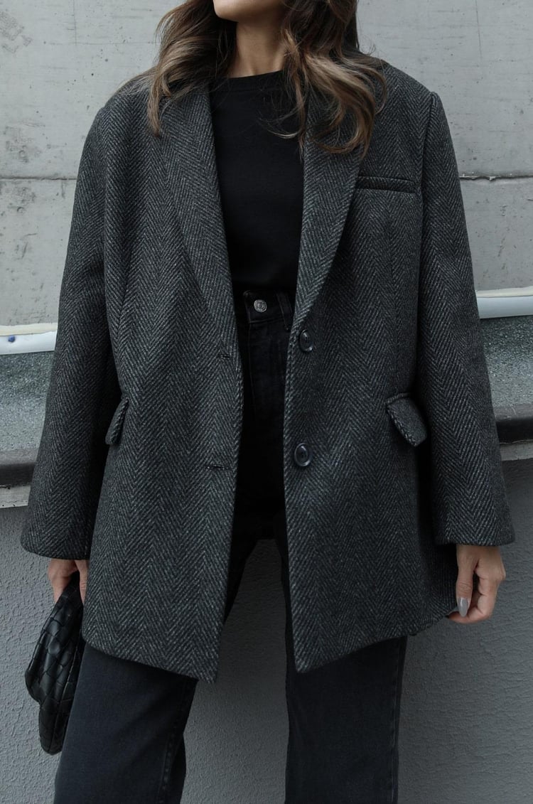 Siyah Nina Balık Sırtı Blazer Ceket