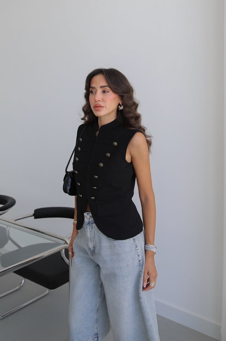 Siyah Quen Düğme Detaylı Yelek