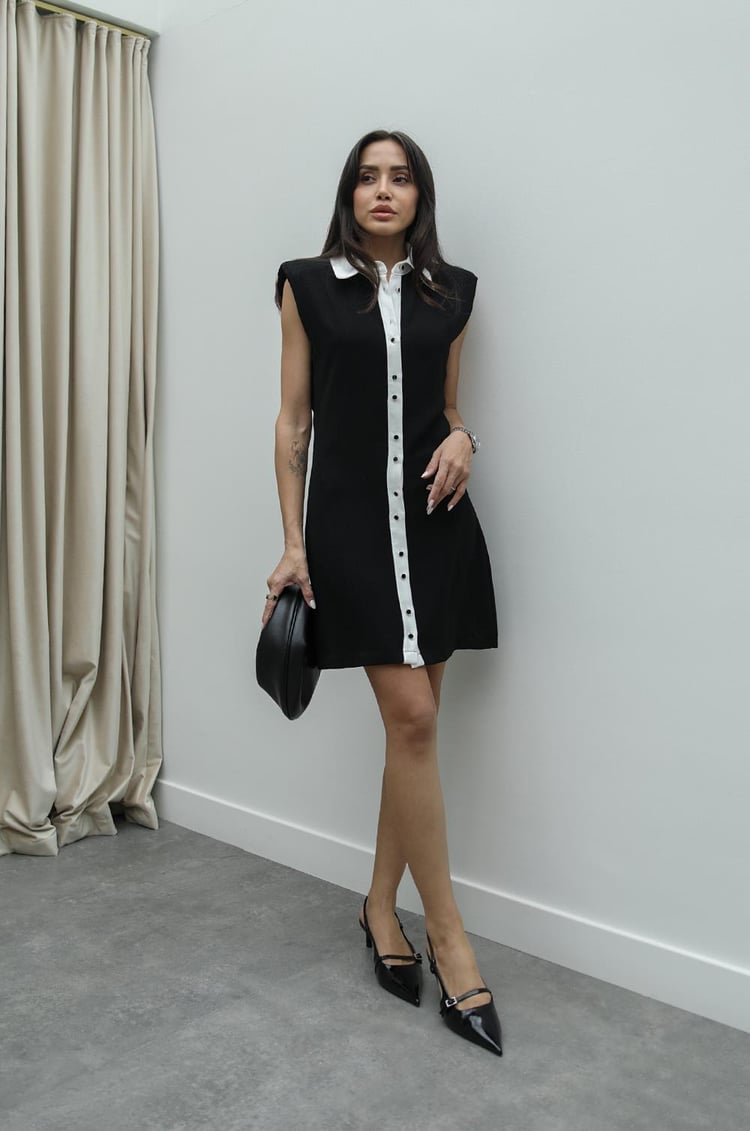 Siyah Şerit Detaylı Elbise