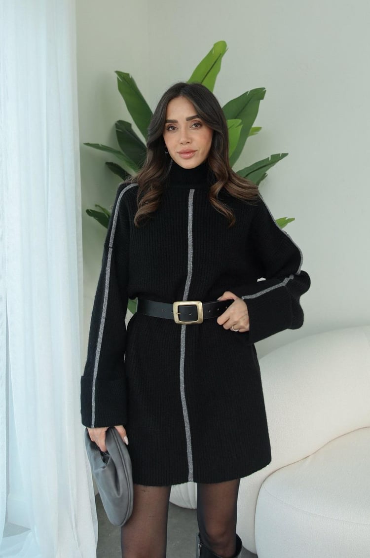 Siyah Şerit Detaylı Tunik Kazak