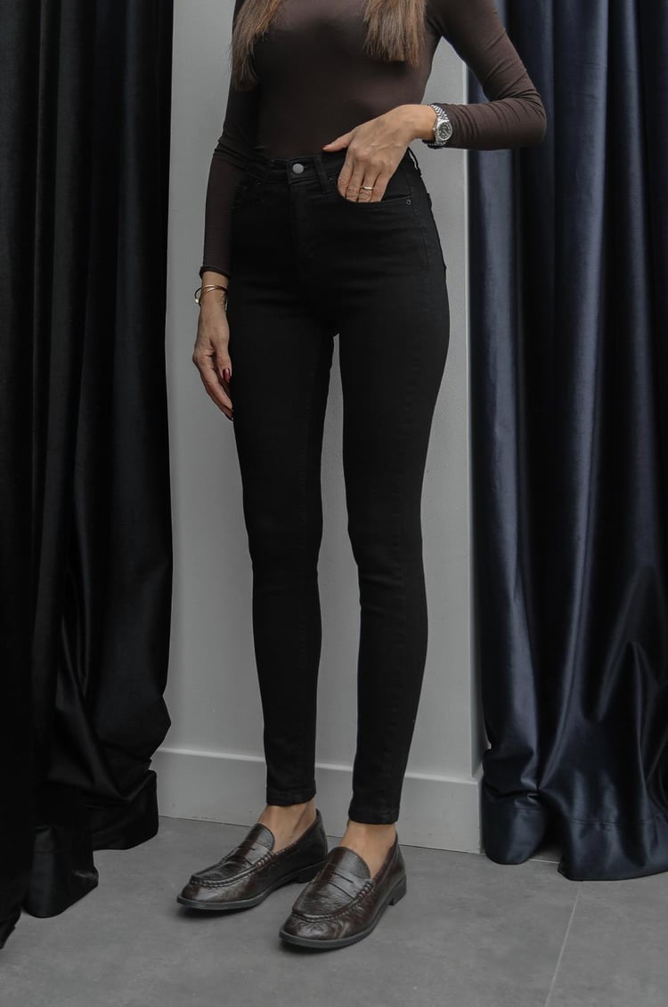 Siyah Skinny Jean