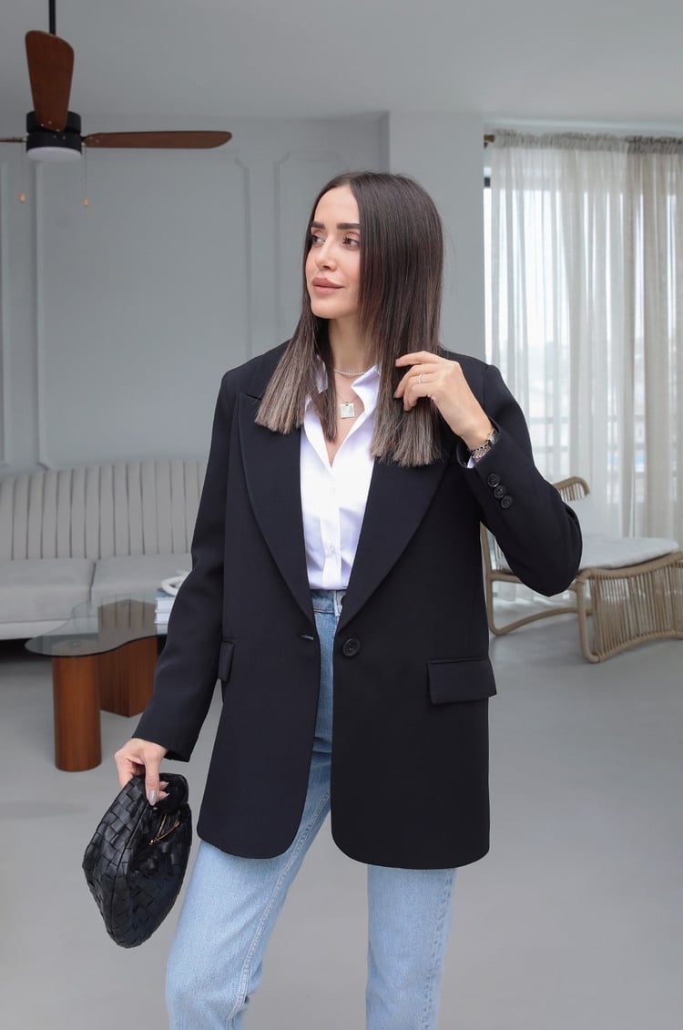 Siyah Tek Düğmeli Vatkalı Blazer Ceket