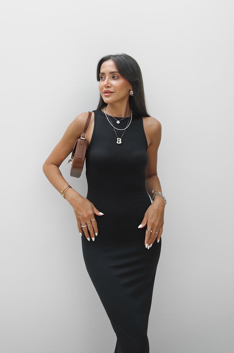 Siyah Toparlayıcı Basic Elbise