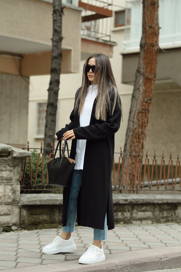 Siyah Uzun Hırka