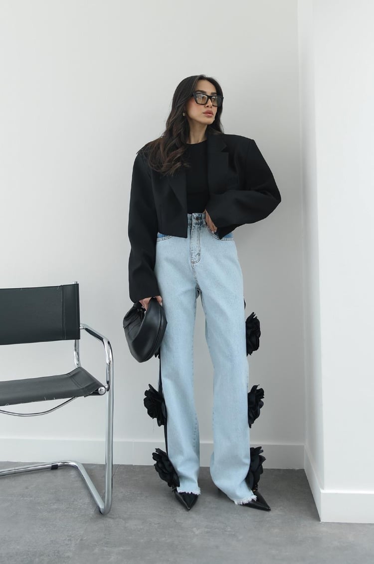 Siyah Vatkalı Crop Blazer Ceket