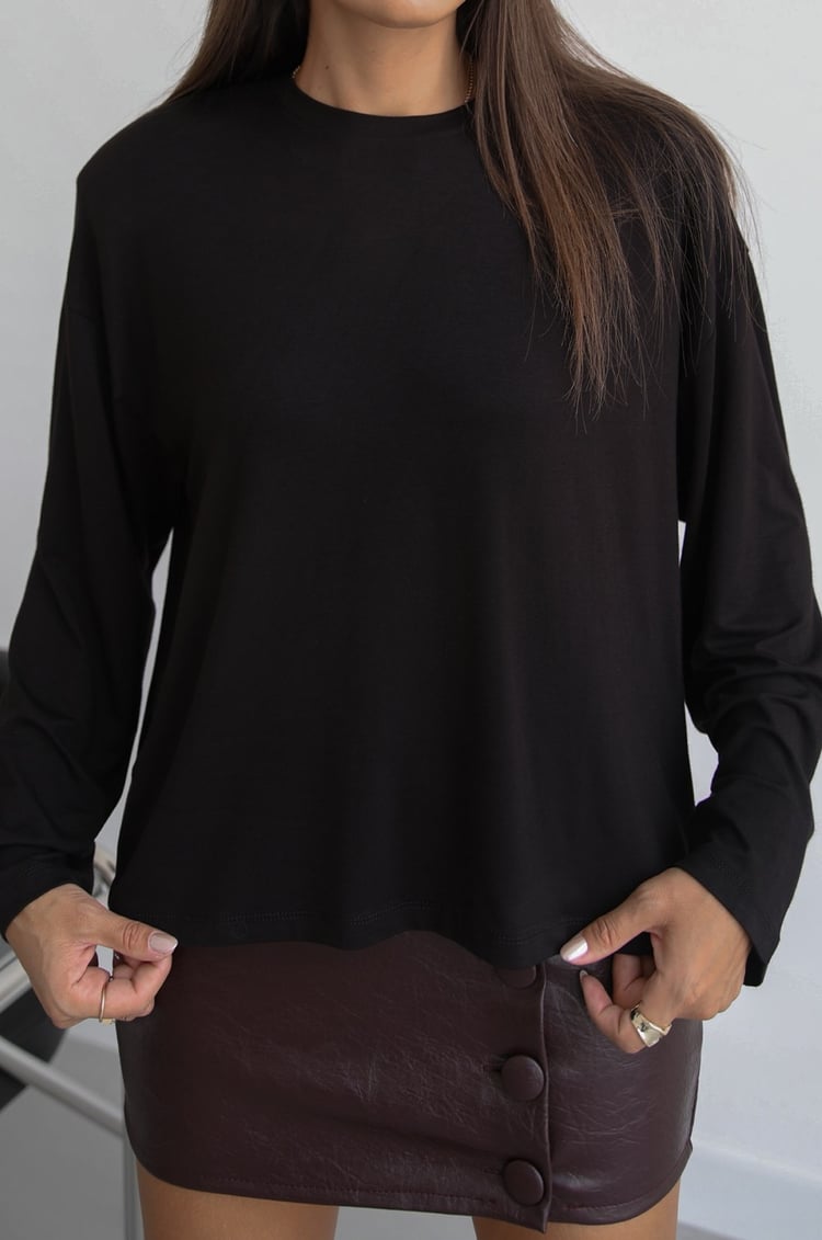 Siyah Vatkalı İnce Sweatshirt