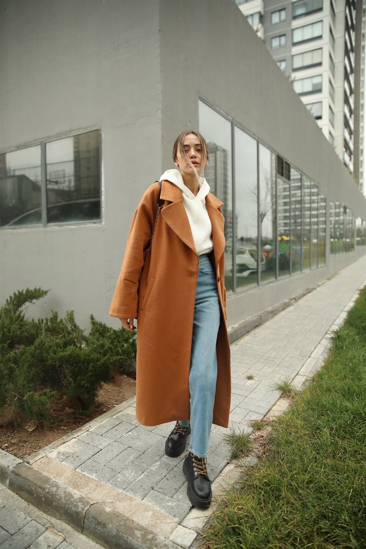 Taba Tek Düğmeli Oversize Kaban