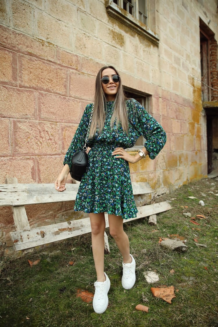Yeşil Çiçekli Beli Lastikli Elbise