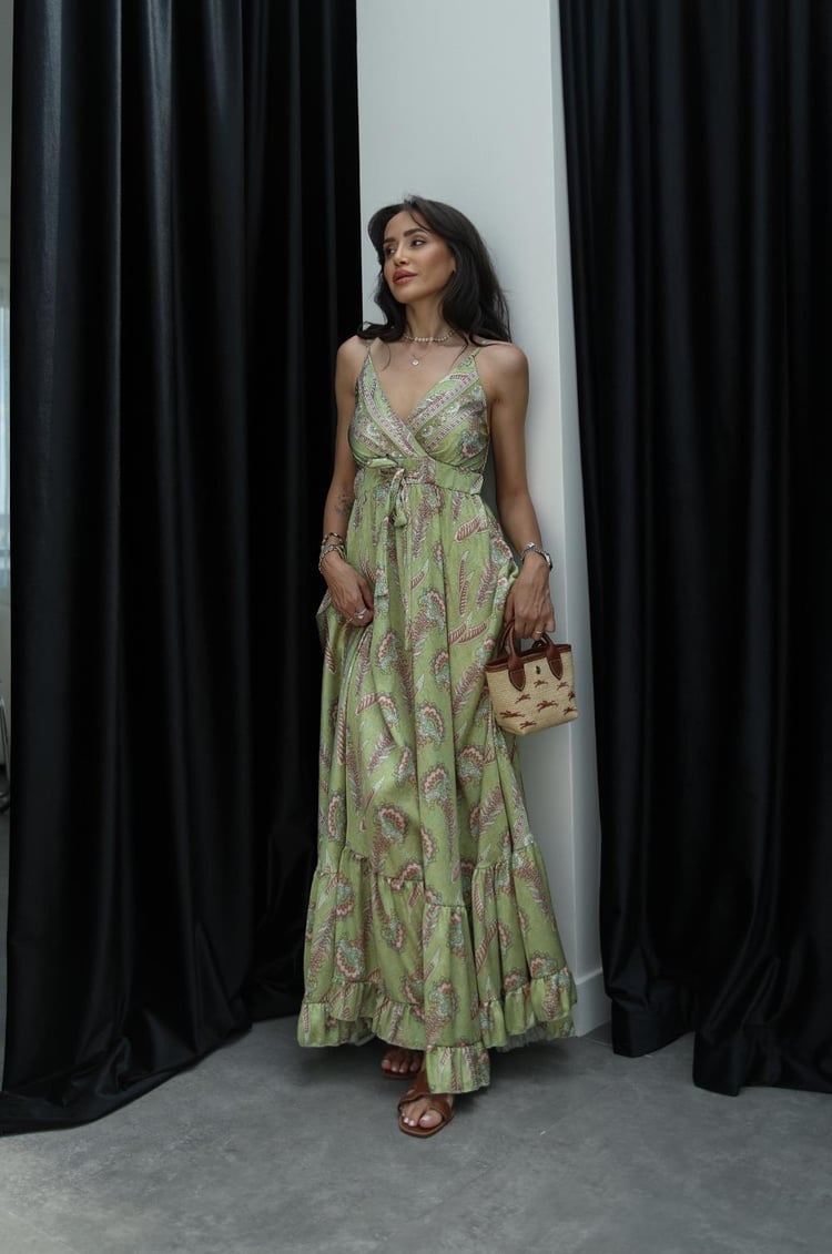Yeşil Etnik Desenli Saten Elbise