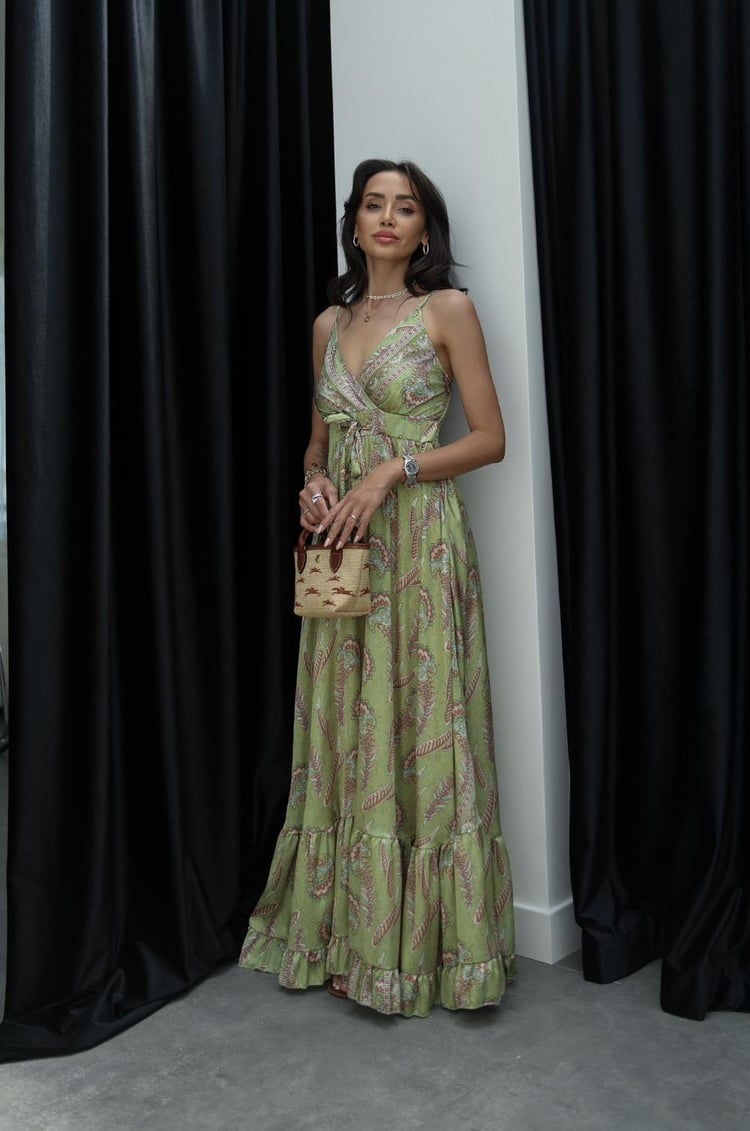 Yeşil Etnik Desenli Saten Elbise