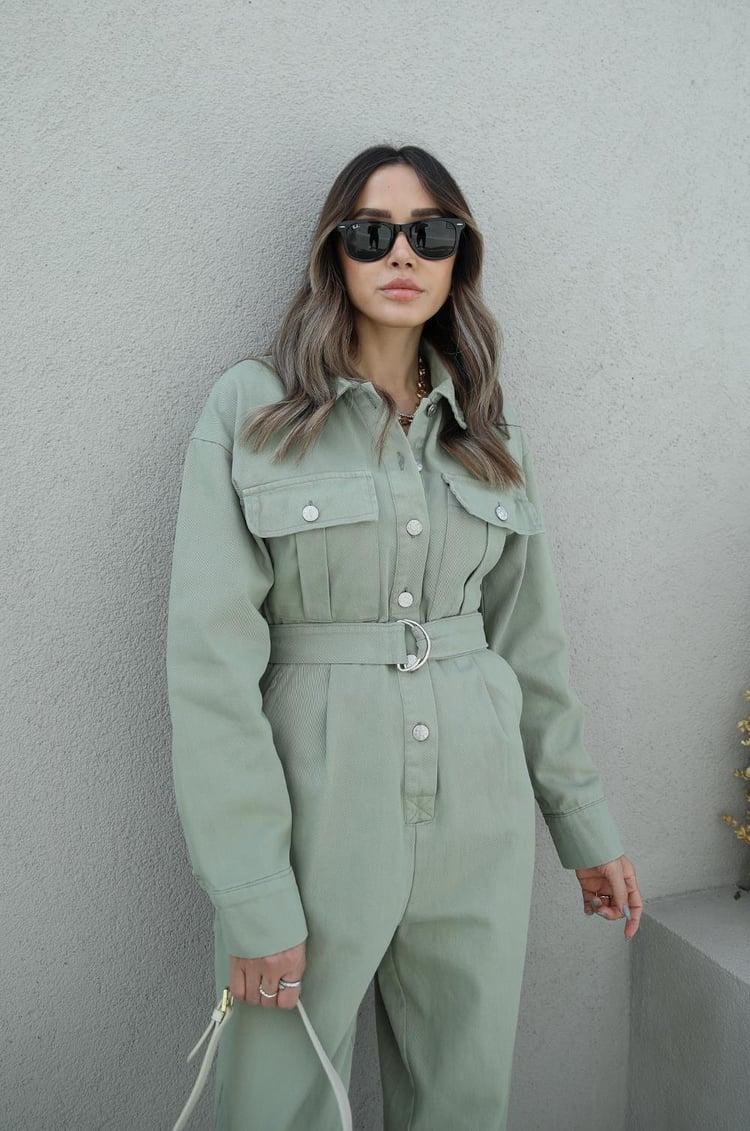 Yeşil Kemerli Gabardin Tulum