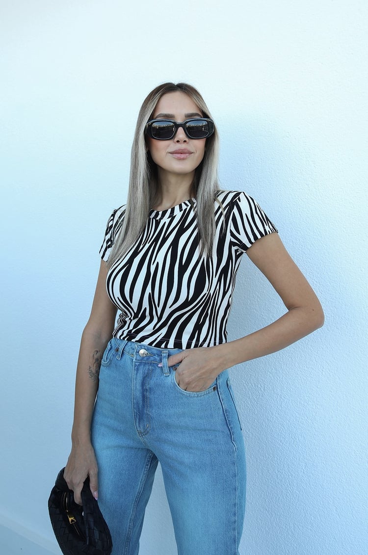 Zebra Desenli Bisiklet Yaka Bluz