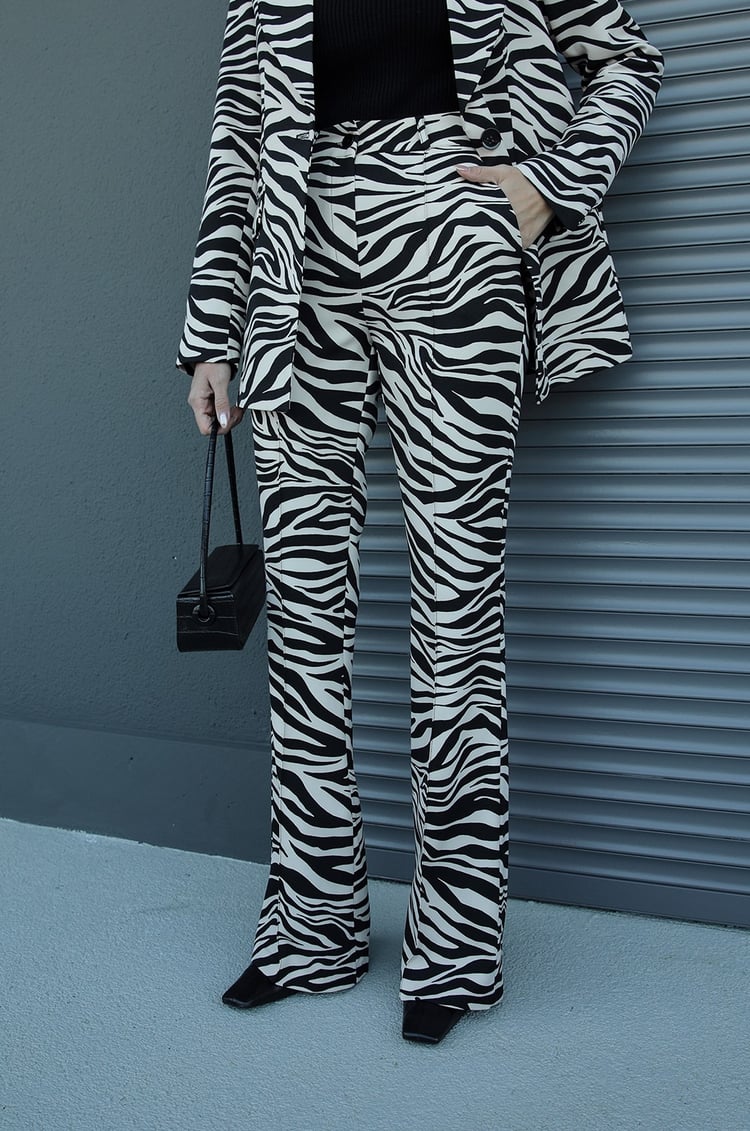 Zebra Desenli İspanyol Pantolon Blazer Premium Takım