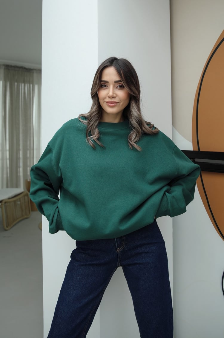 Zümrüt Bisiklet Yaka Basic Sweatshirt