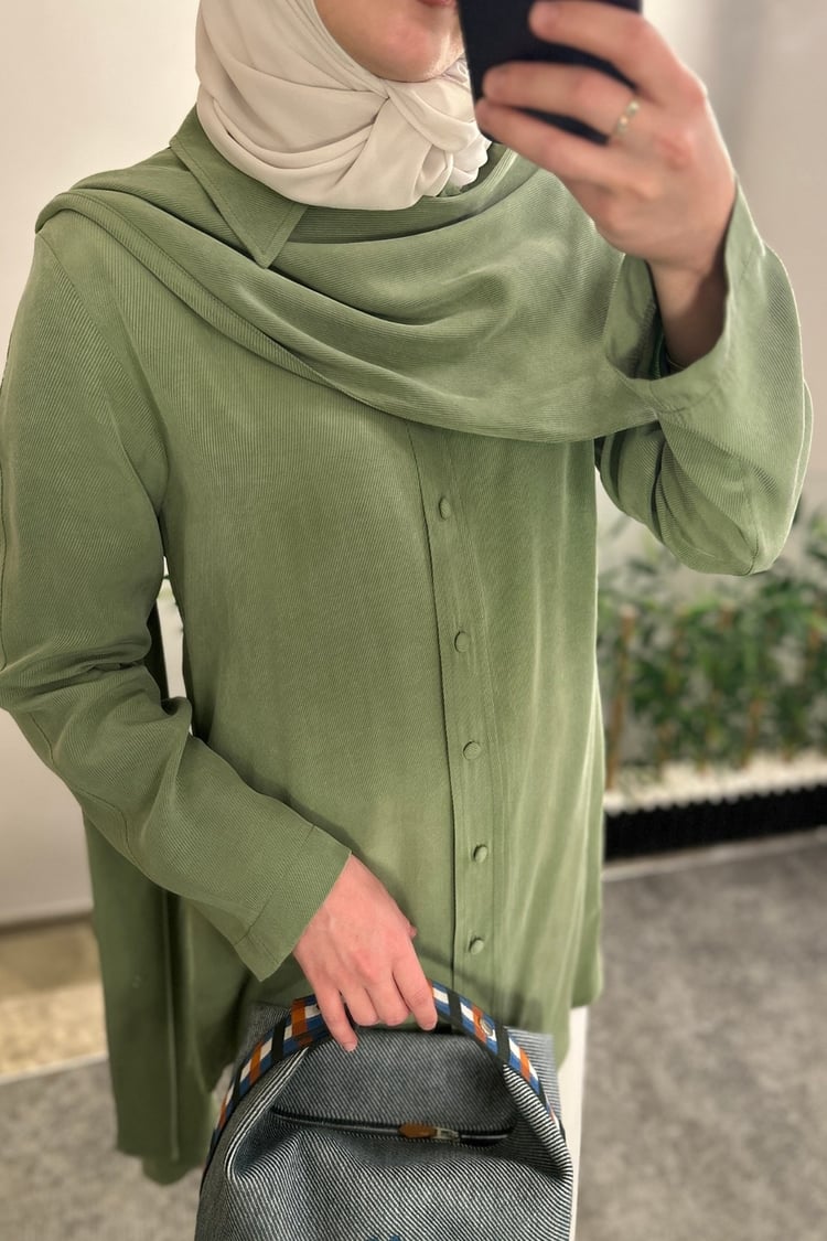 Motty Şal Detaylı Lyocell Gömlek YEŞİL