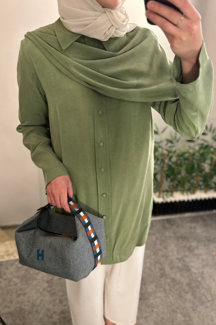 Motty Şal Detaylı Lyocell Gömlek YEŞİL