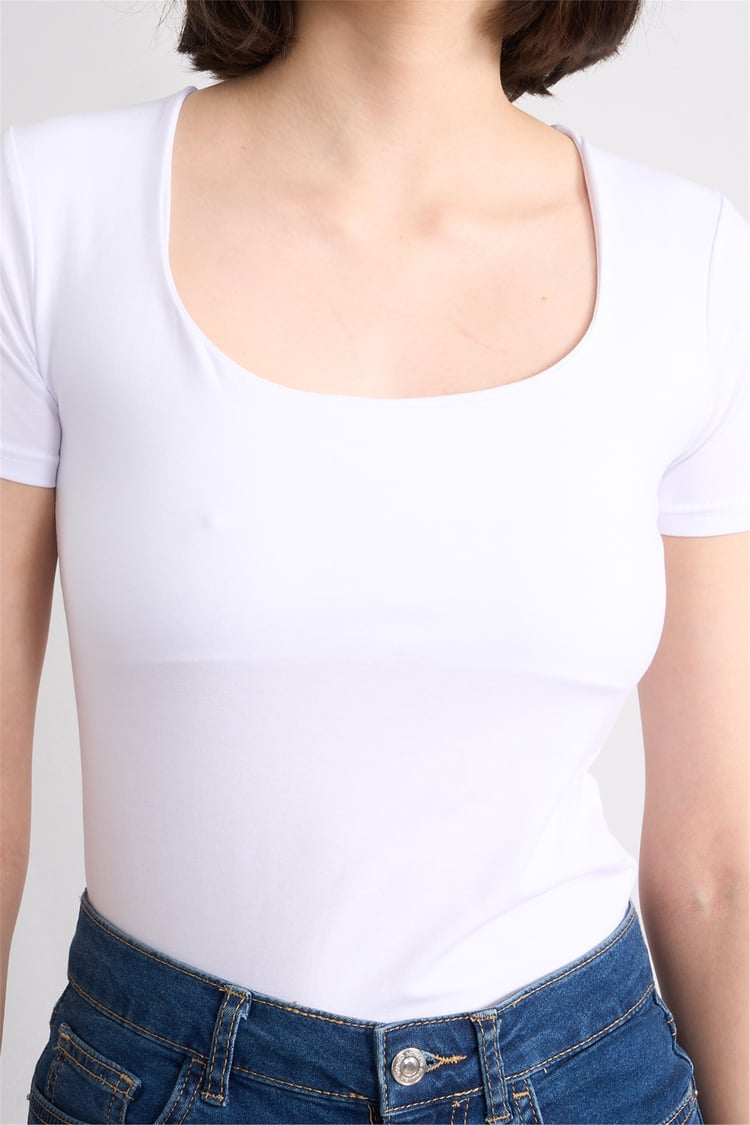 C.K Y26 8038 Pachie Byn U Yaka Basic T-shirt Beyaz