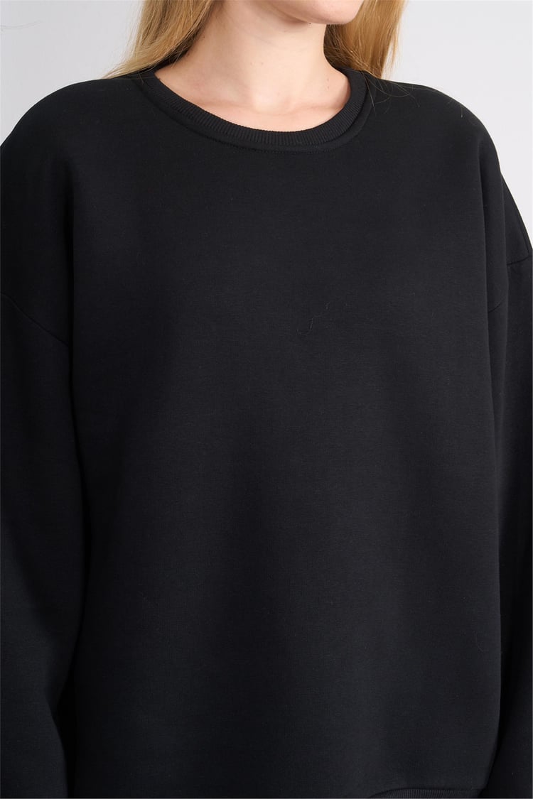 Çetinkaya Fithit 8128 Kadın Bisiklet Yaka 3 İplik Şardonlu Basic Sweatshirt Siyah