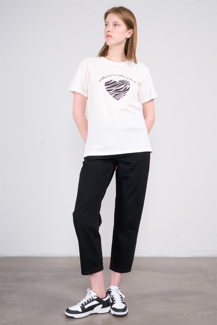 Çetinkaya Fithit 8734 Bayan Bisiklet Yaka Baskılı ıT-shirt Krem