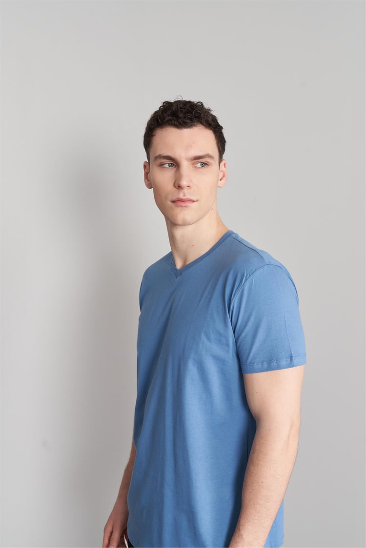 Çetinkaya Mentality 2772V V Yaka Basic T-Shirt Açık İndigo