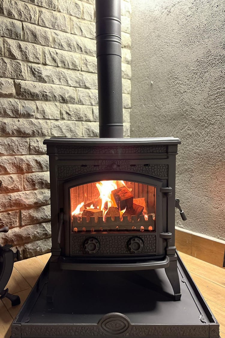 FLAME STOVE Sirius Ultra Yan Kapaklı, Camlı Döküm Soba Şömine (14YK)
