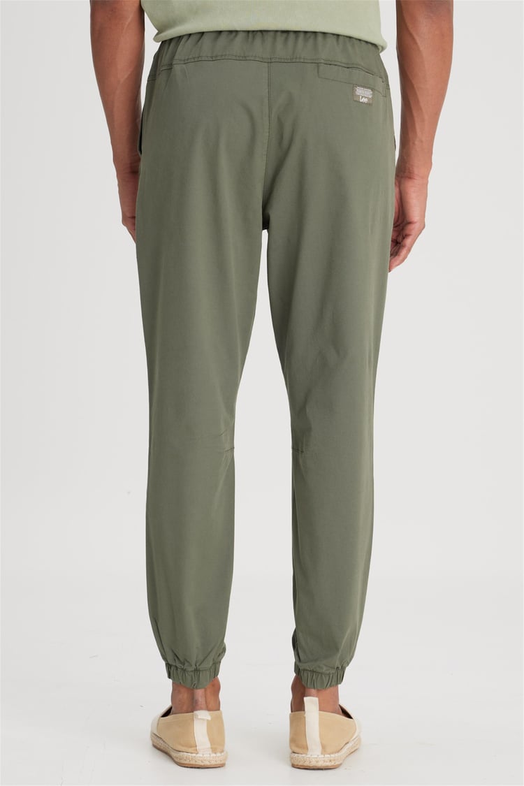 Lee LM04008801 Jogger 801 Khaki Erkek Regular Jogger Non Denim Pantolon