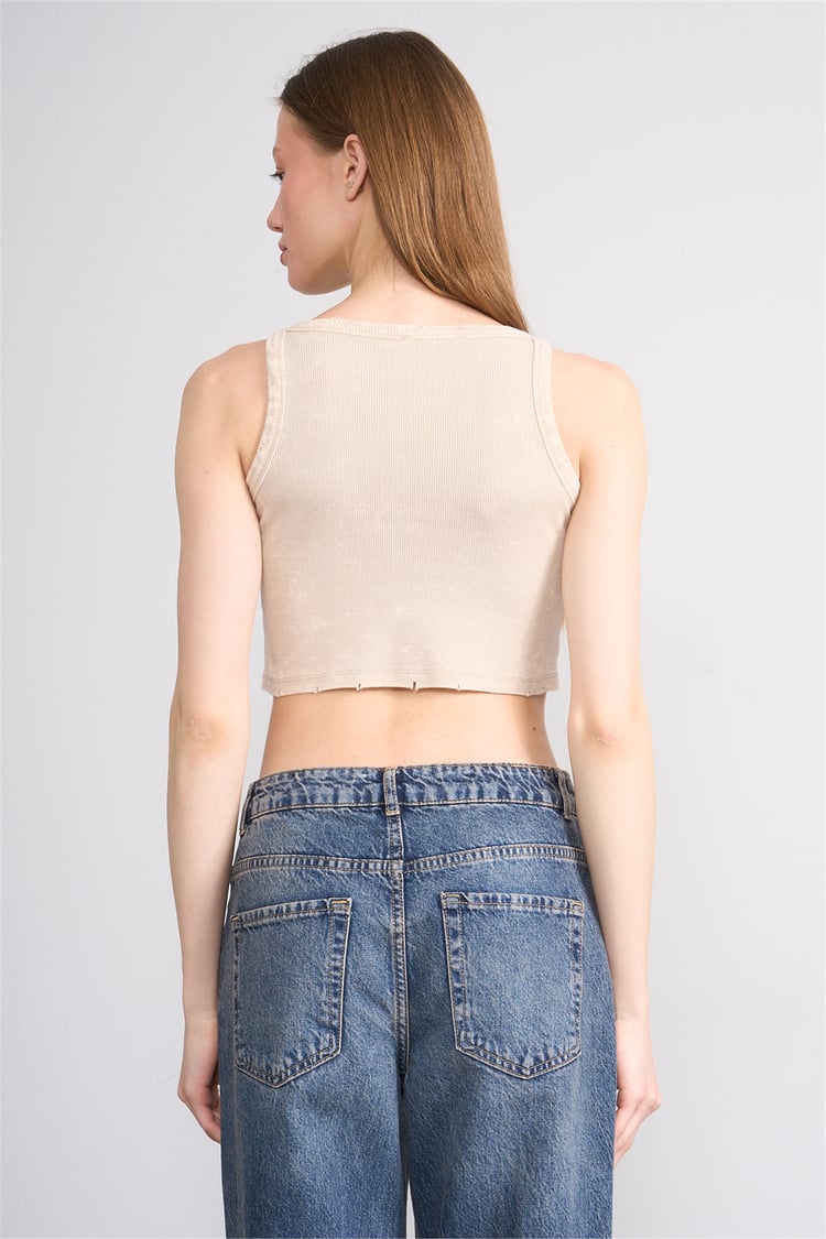 Lefon Y26 060168-K Bej Kadın Bisiklet Yaka Kolsuz Orme Kaşkorse Crop T-Shirt