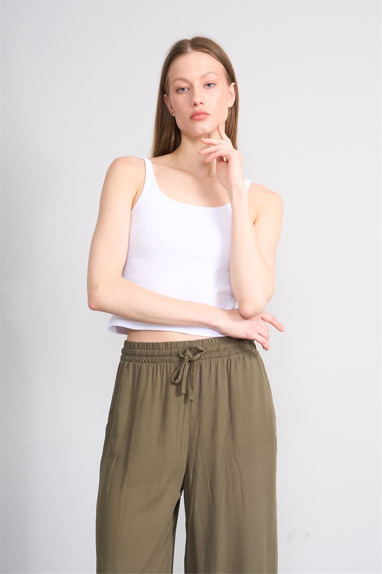 Lefon Y26 071693-K Beyaz Kadın Acık Yaka Kaşkorse Crop ( Askılı Crop Atlet)