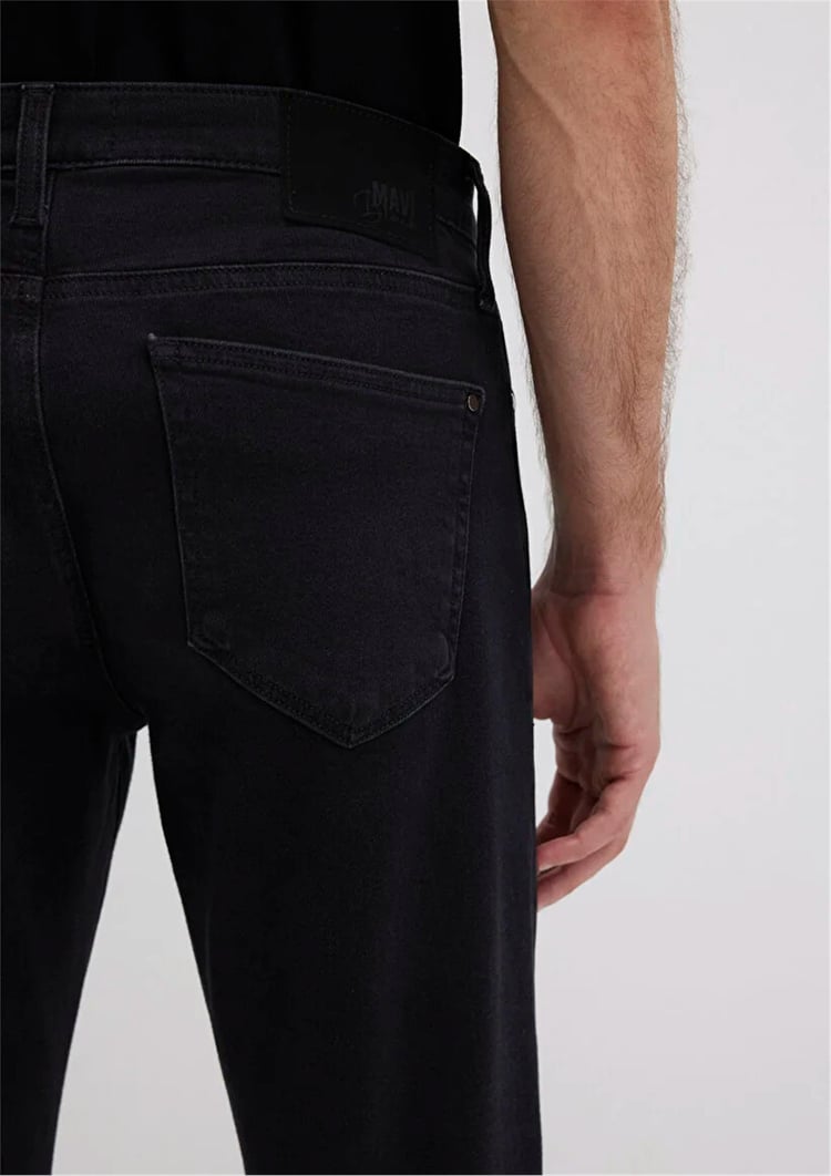 Mavı M0035190822 Marcus Deep Smoke Lux Black Erkek Slım Straıght Denım Pantolon