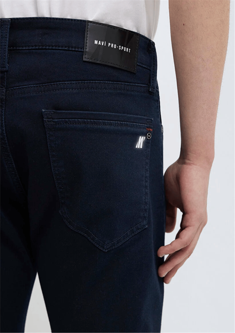 Mavı M00378A1740 Martın Deep Ink Pro Sport Erkek Regular Straıght Denım Pantolon