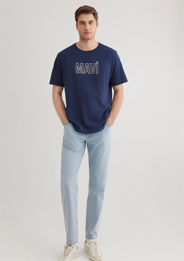 Mavi M066842-70758 Derin Lacivert Erkek Regular Mavi Logo T-Shirt