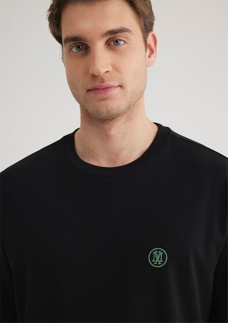 Mavi M067074-900 Siyah Erkek Logo Nakışlı T-Shirt