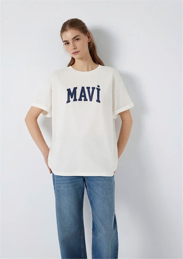 Mavı M1600843-81964 Kırık Beyaz Kadın Oversıze Mavı Baskılı T-Shırt