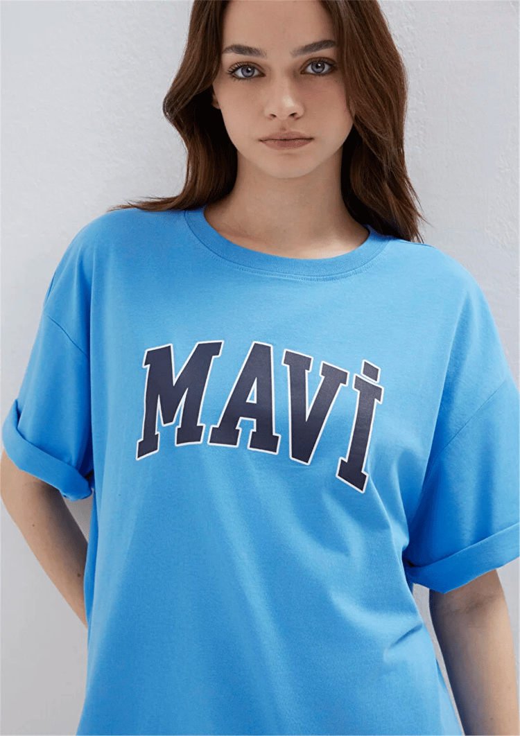 Mavı M1600843-91478 Marına Kadın Oversıze Mavı Baskılı T-Shırt