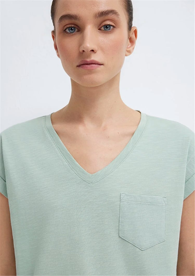 Mavi M1600961-71780 Küf Yeşili Kadın T-Shirt