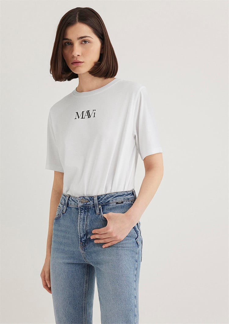 Mavi M1611594-620 Beyaz Kadın Regular Mavi Logo T-Shirt