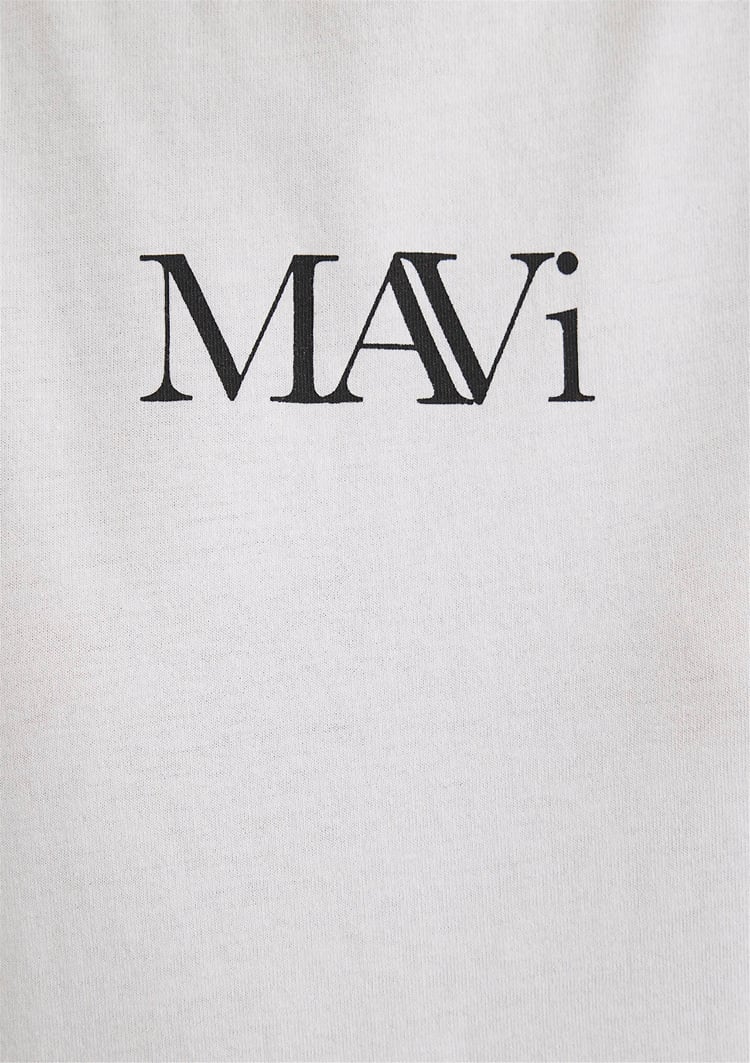 Mavi M1611594-620 Beyaz Kadın Regular Mavi Logo T-Shirt
