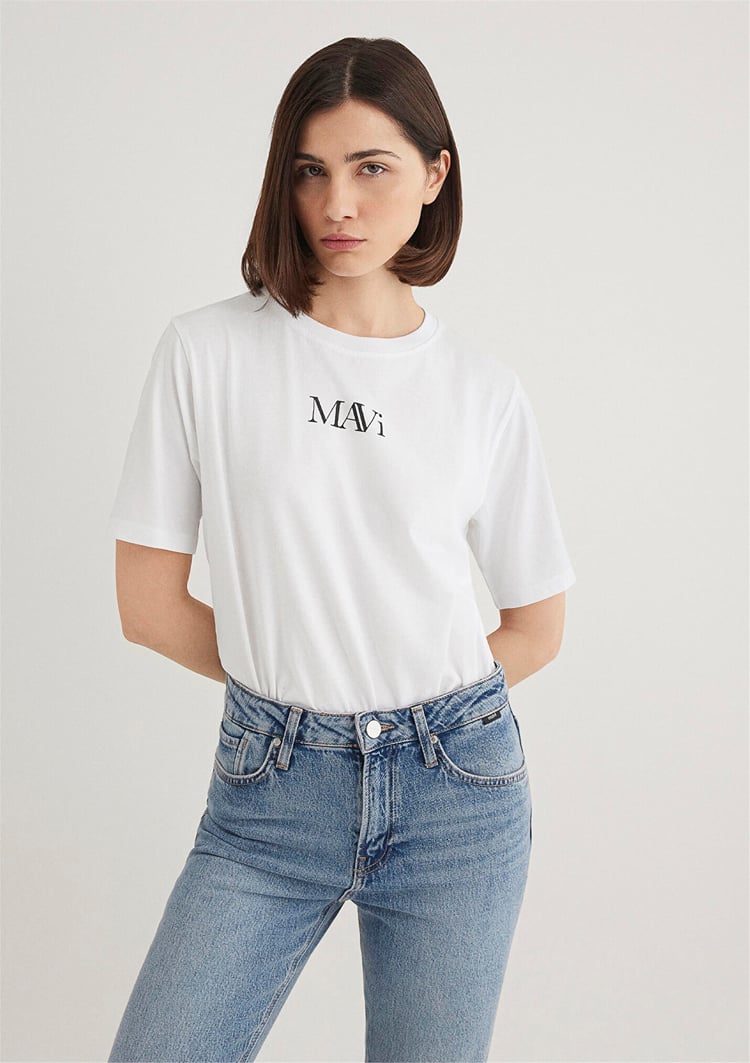 Mavi M1611594-620 Beyaz Kadın Regular Mavi Logo T-Shirt