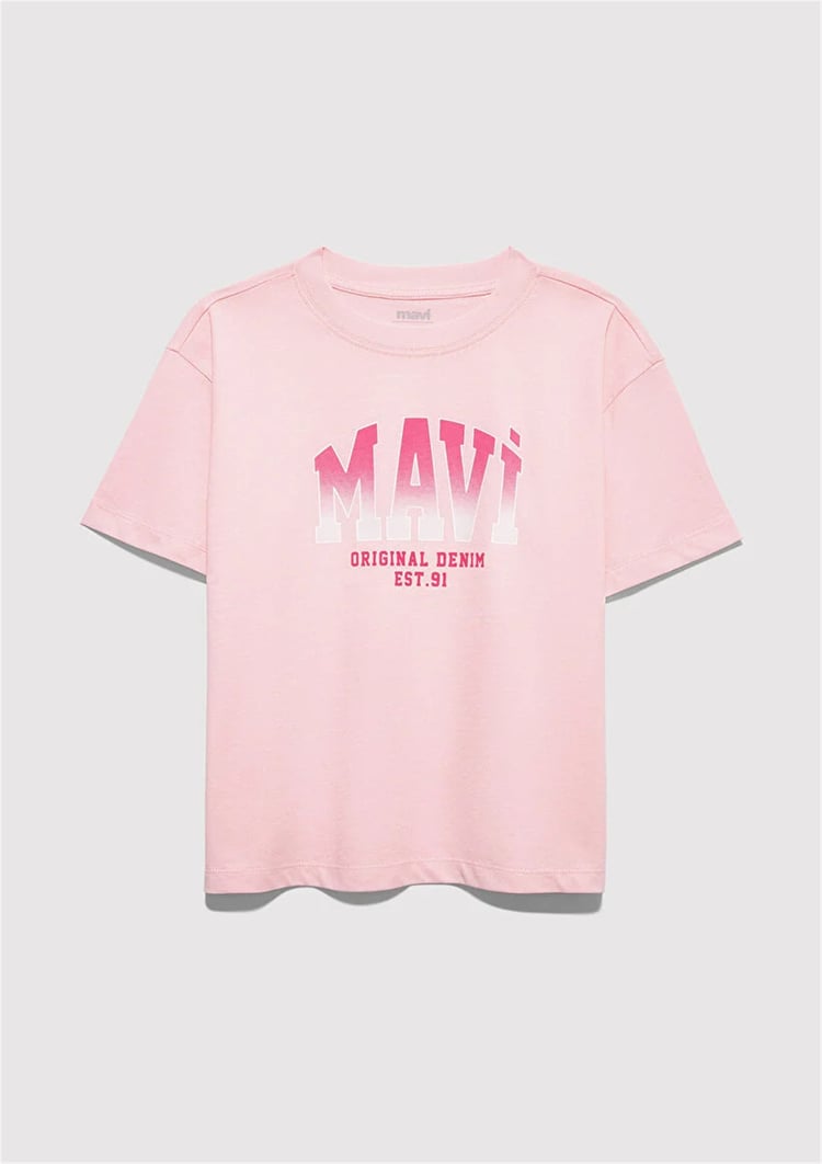 Mavı M7610386-71007 Tatlı Pembe Kız Cocuk Oversıze Mavı Jenerık Logo Baskılı T-Shırt