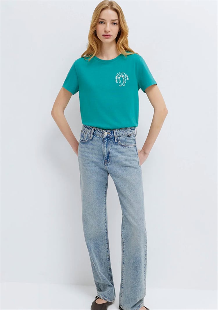Mavi Y26 M1613873-71914 Koyu Yeşil Kadın Slim Kedi Baskılı T-shirt