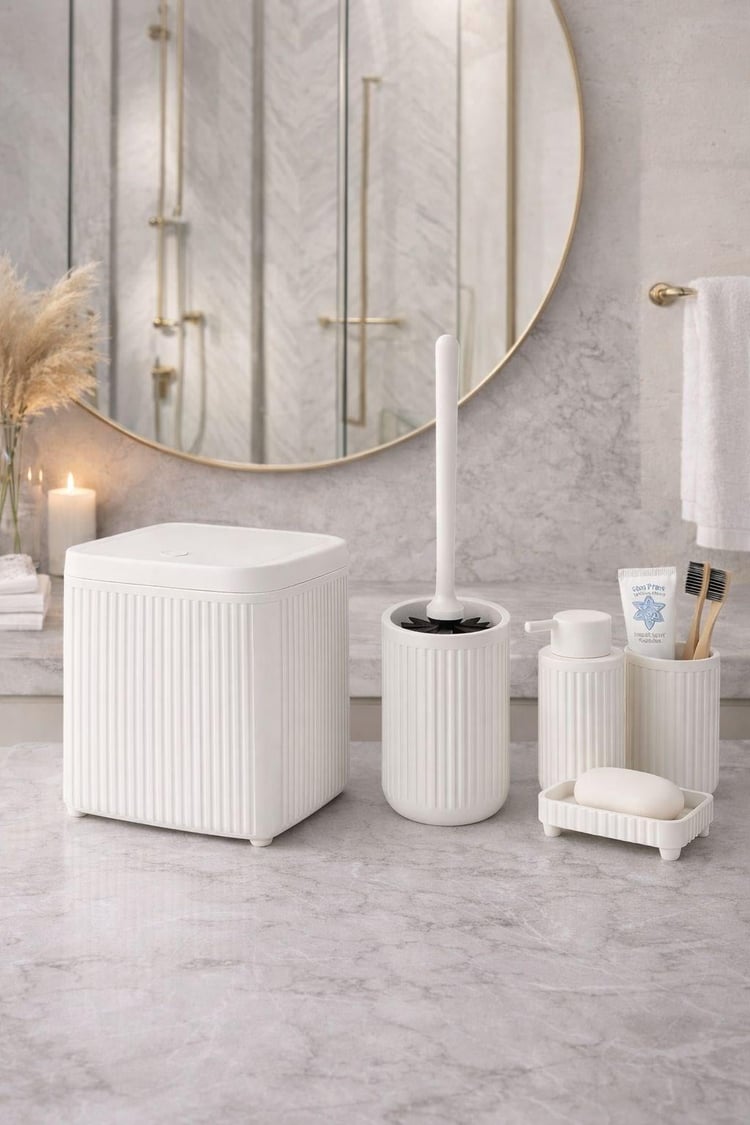 Modern Banyo Aksesuar Seti Click Kapaklı Çöp Kovası Tuvalet Fırçası Ve Sabunluk Seti 5 Parça DC-6803
