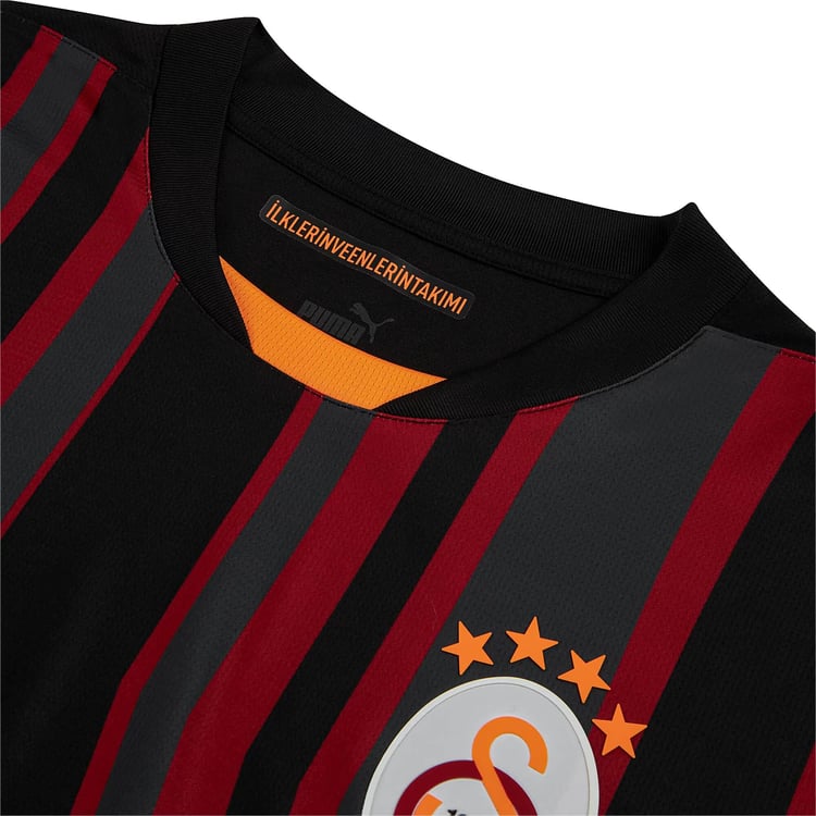 Puma 779654-03 Gsk Thırd Jersey Replıca Wos Puma Black-Intense Orange Erkek Forma