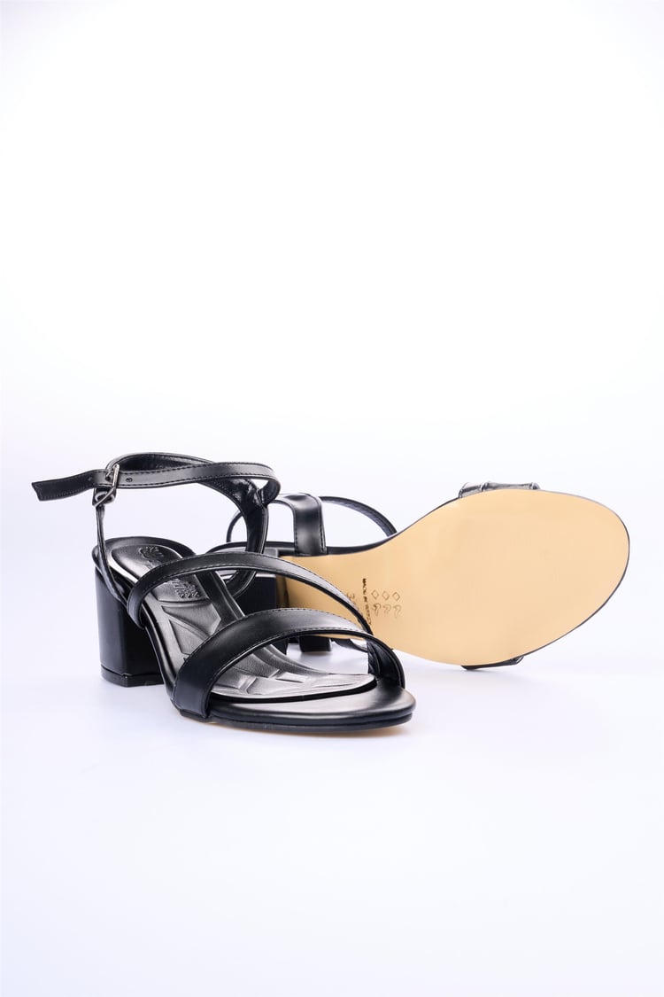 Swell Soft 10-480 Siyah Kadın Klasik Ayakkabı