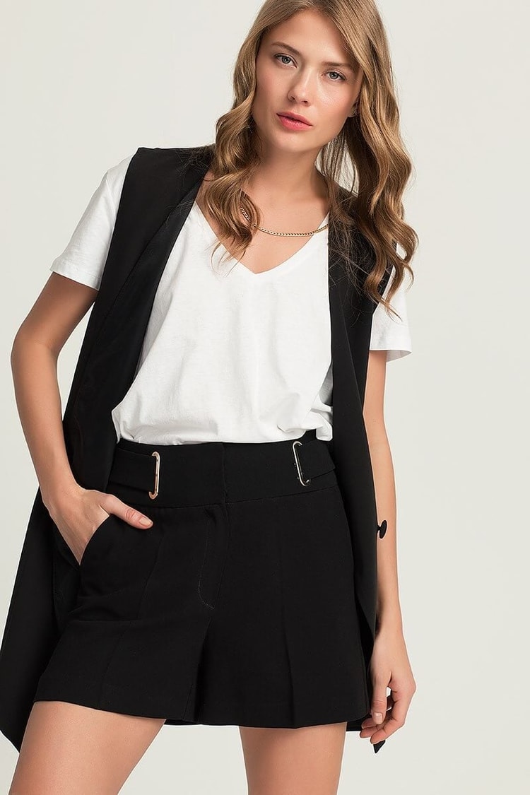 18SS025 ŞORT