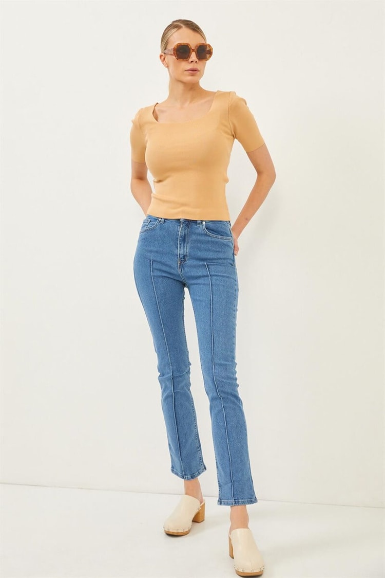 Bal Kare Yaka Kısa Kollu TrikoST070S94182001