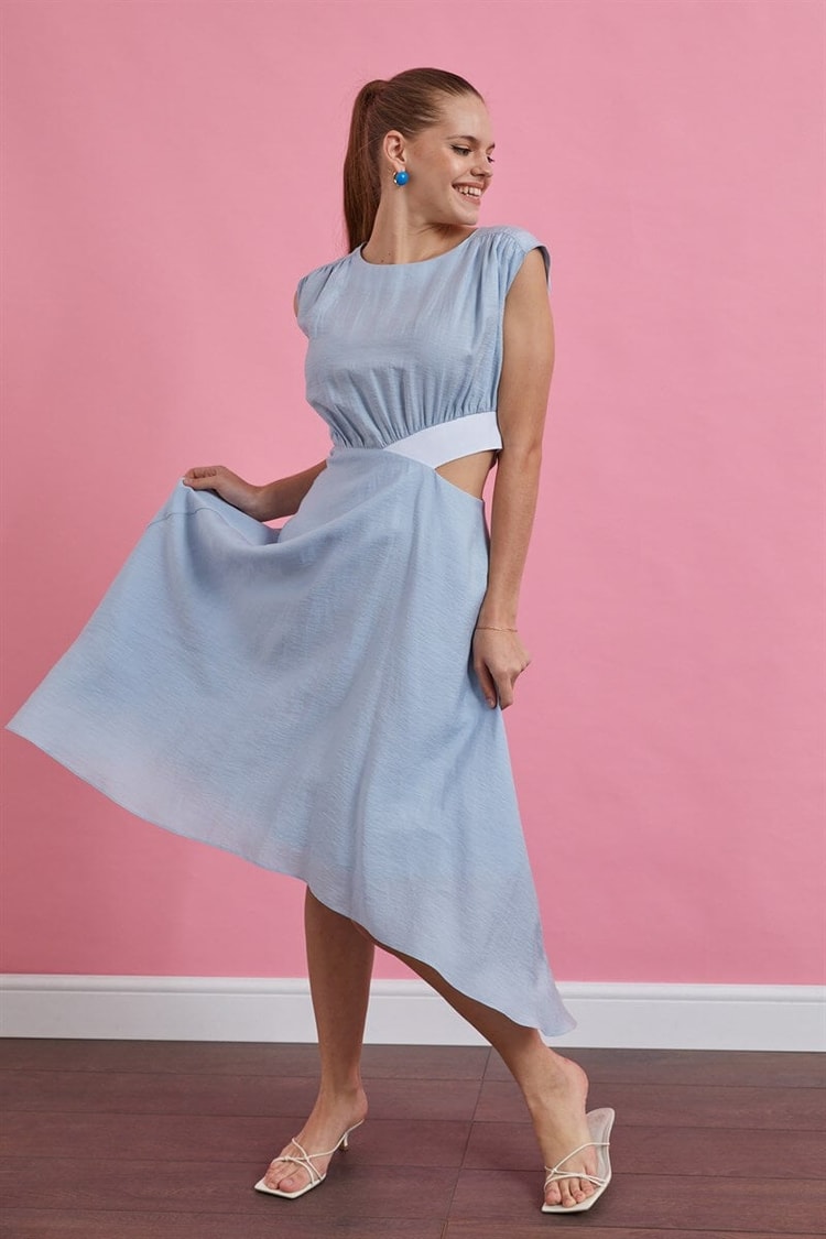 Bebe Mavi-Ekru Cut Out Detaylı Midi Boy ElbiseST060S40001001