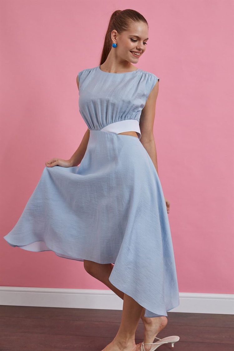 Bebe Mavi-Ekru Cut Out Detaylı Midi Boy ElbiseST060S40001001