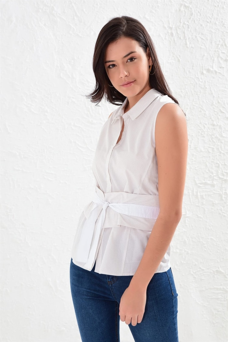 Bej-Beyaz Şerit Yaka Kuşaklı Kolsuz Çizgili Poplin GömlekST040S550261
