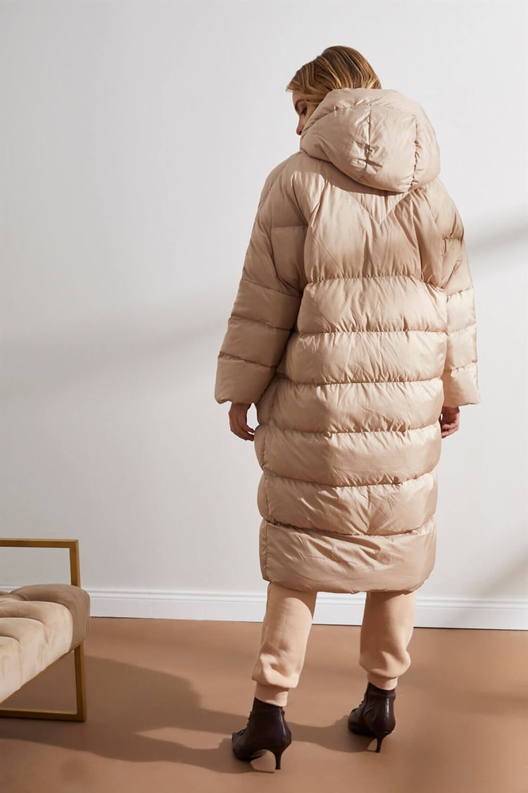 Bej Kapüşonlu Uzun Puffer MontST050W6411401