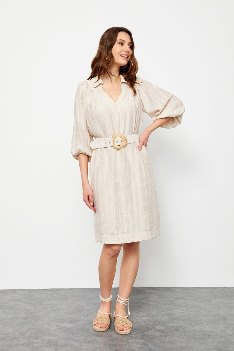 Bej Keten Kemerli Rahat Kesim ElbiseST060S40102302